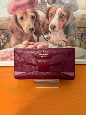 Kate Spade Eden Lane Stacy Pebbled Leather Bifold Wallet EUC